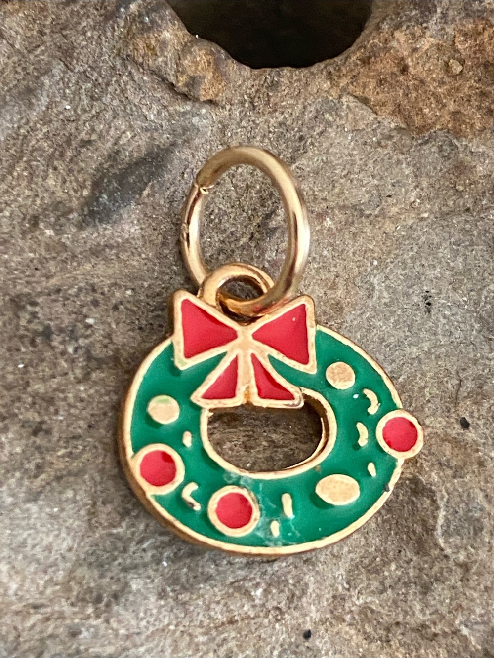 5/$10❤️❤️❤️NEW Wreath Pendant Charm